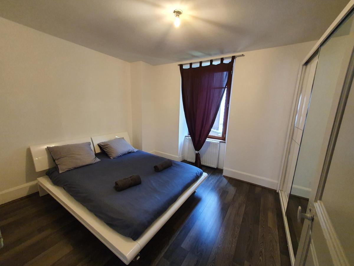 Appartement Industriel Avec Petite Terrasse Белфор Екстериор снимка