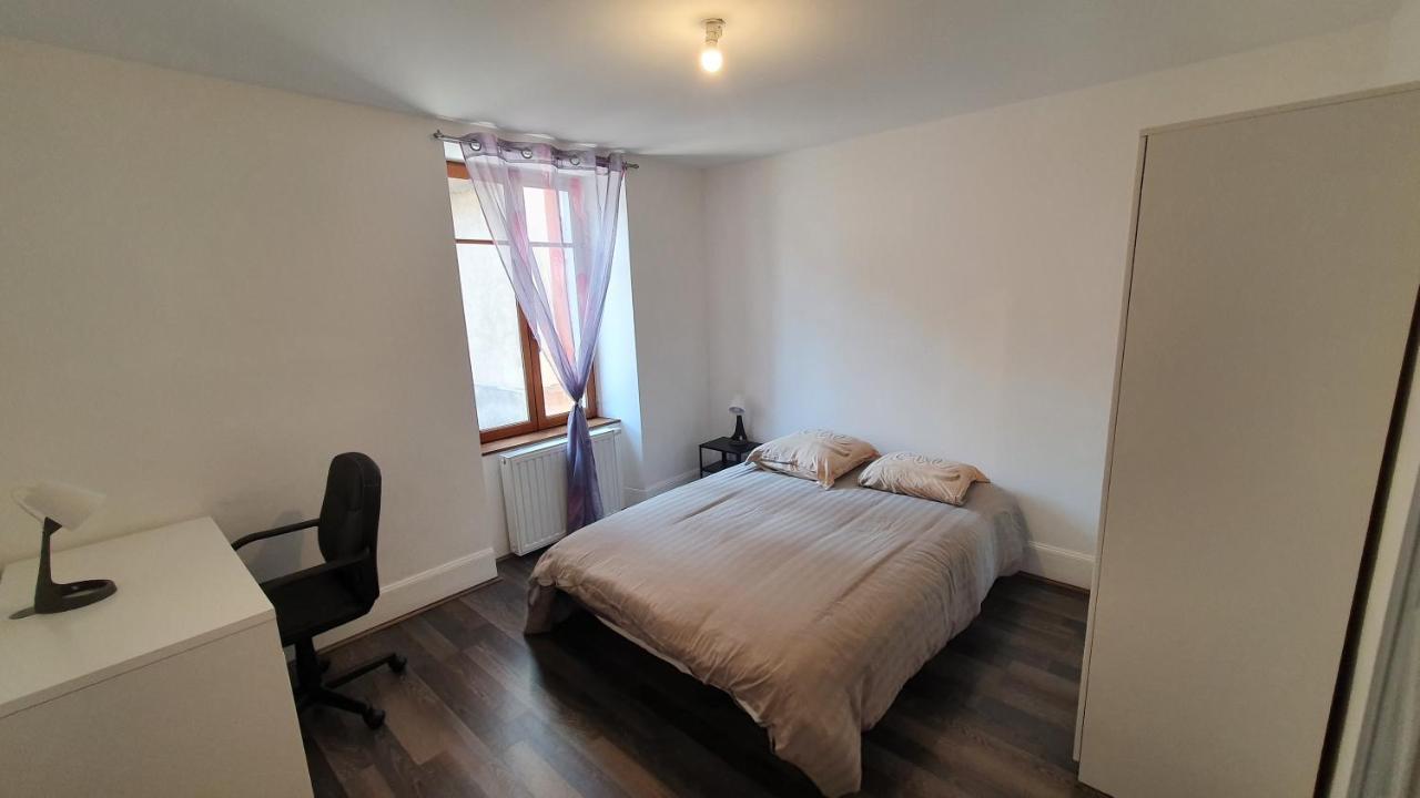 Appartement Industriel Avec Petite Terrasse Белфор Екстериор снимка